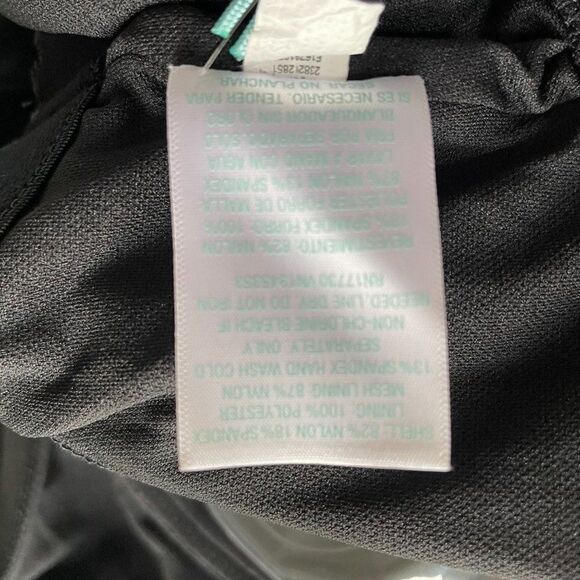 Kona Sol Swimsuit Off The Shoulder Ruffled One Piece Black Plus 20W - Picture 10 of 11